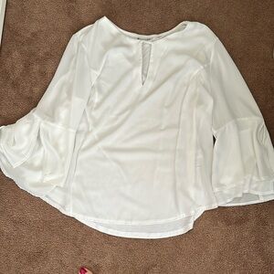 NWOT - NY&Co 7th Avenue Design Studio White Blouse with Bell Sleeves Size XL